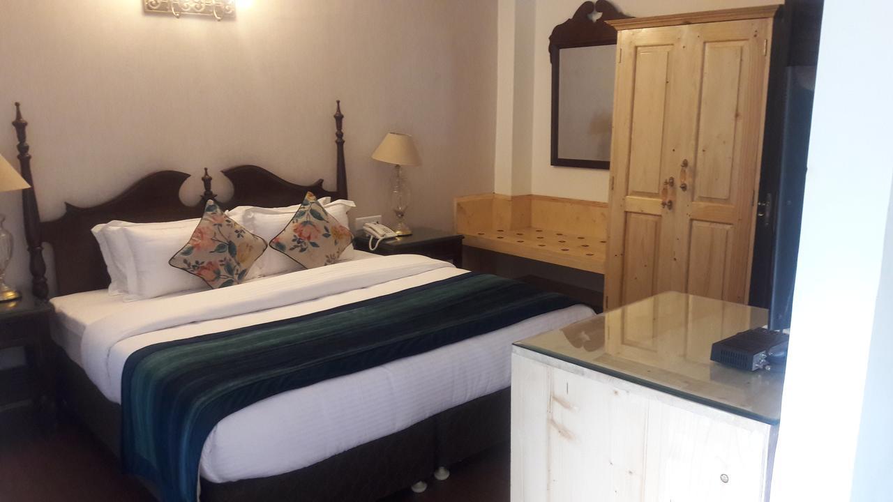 The Oaktree House Hotel Shimla Eksteriør billede