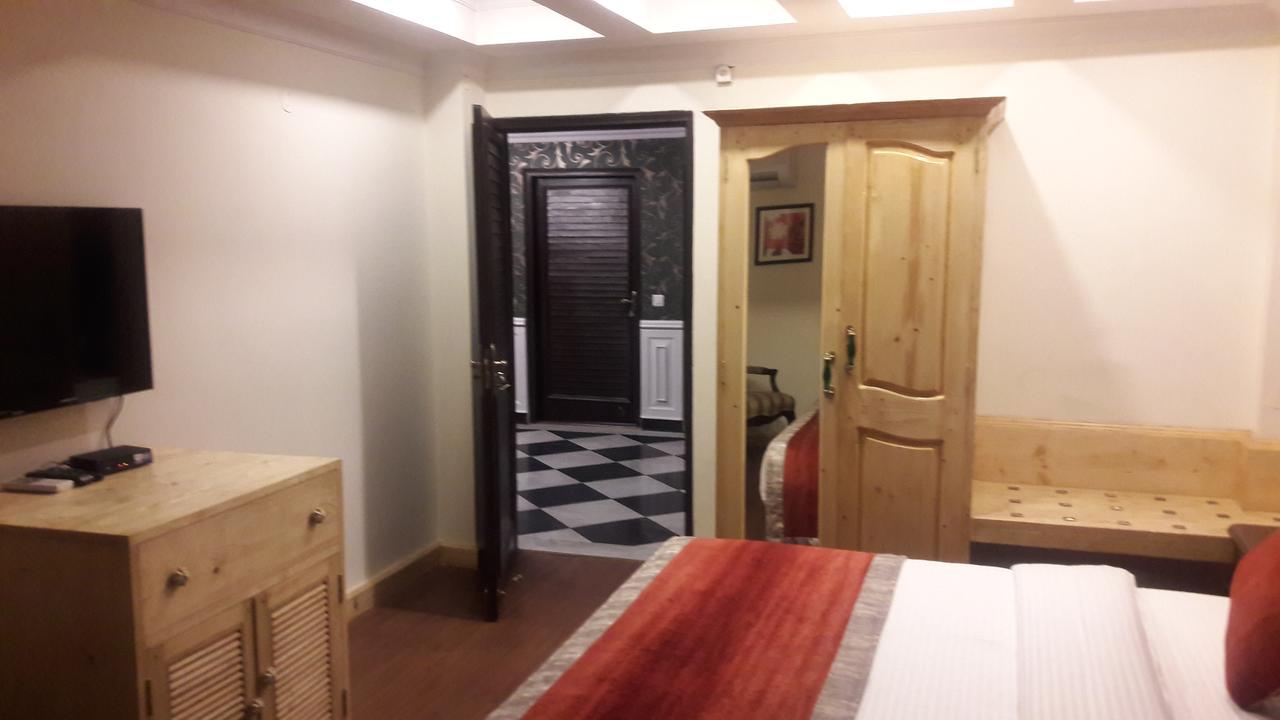 The Oaktree House Hotel Shimla Eksteriør billede